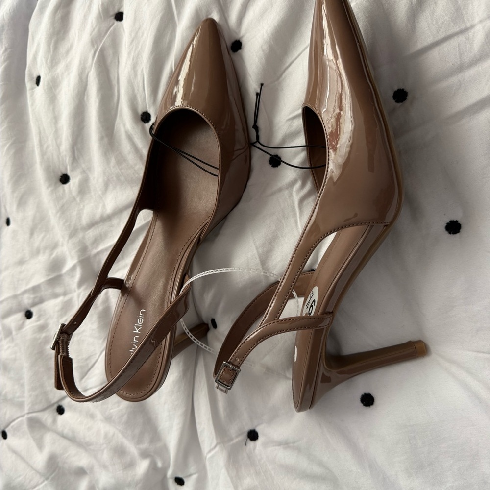 Calvin Klein Tan Patent Slingback Heels